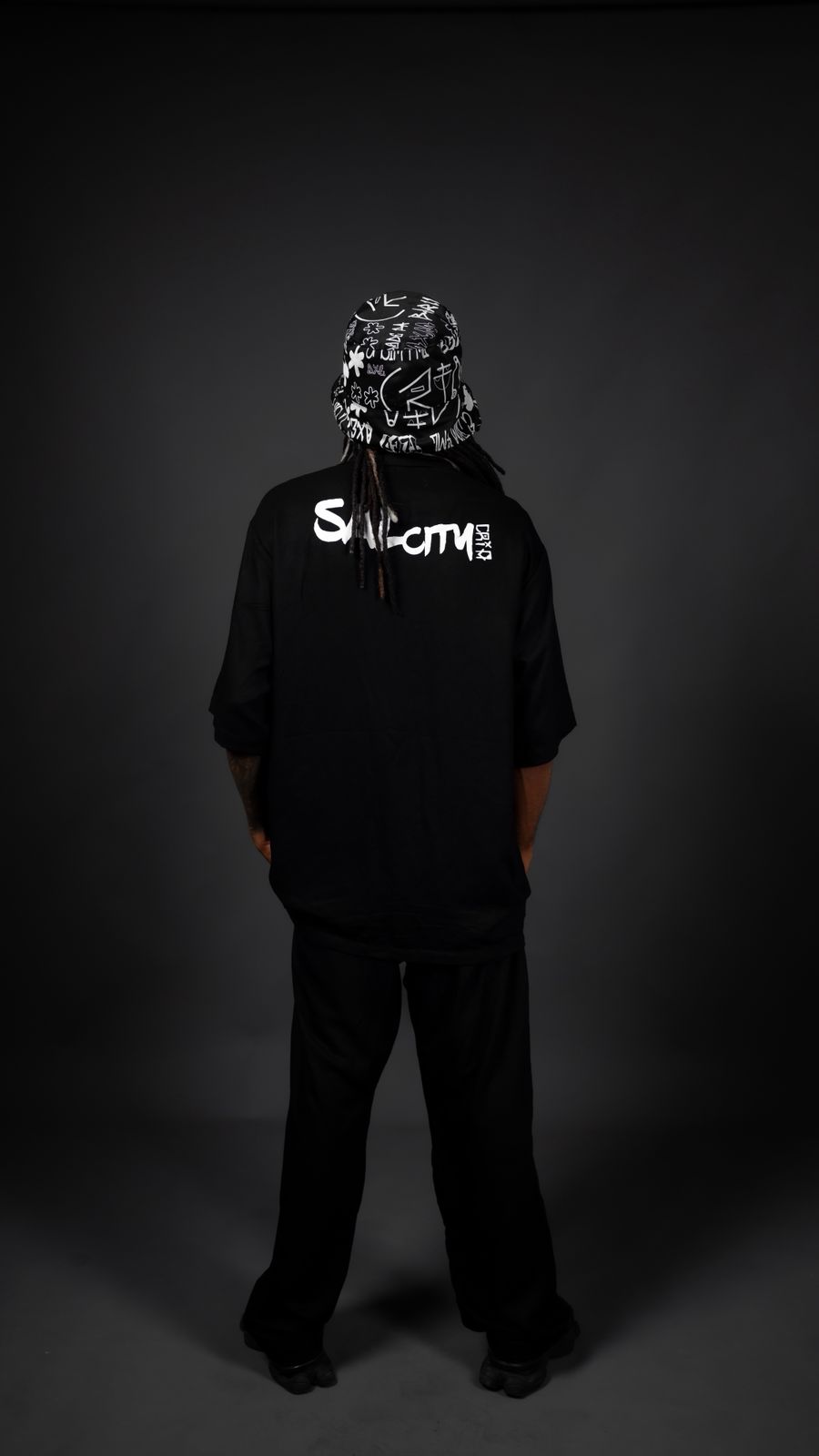 Camisa de botão preta agenero Monocity