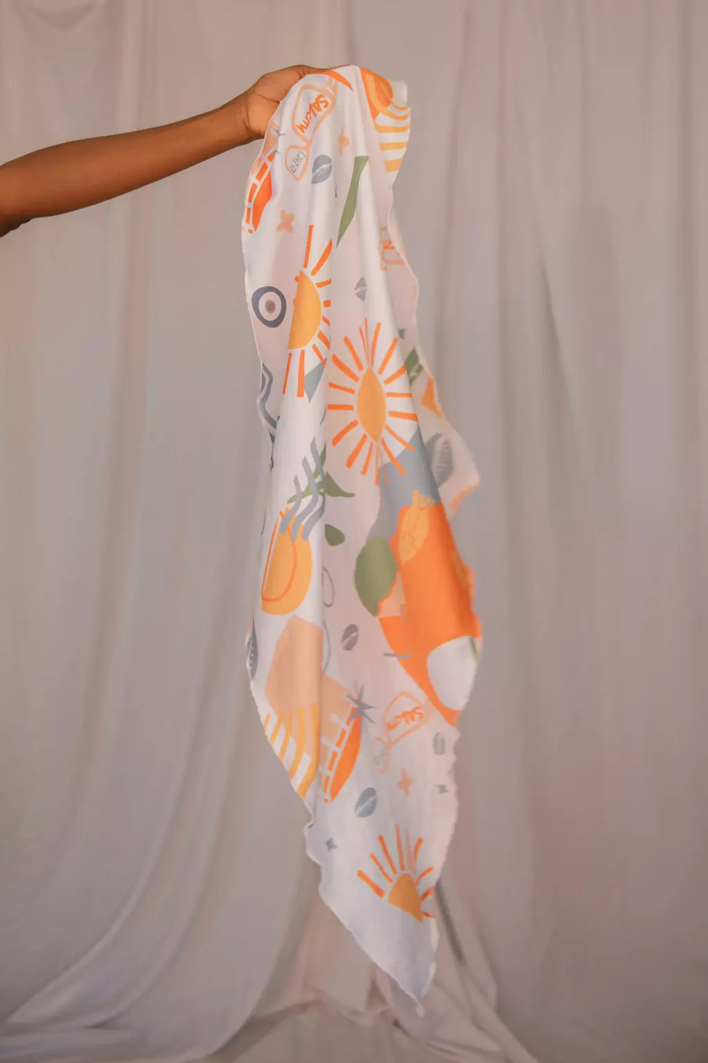 Lenço toque de seda